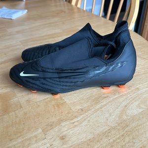 Phantom cx cleats